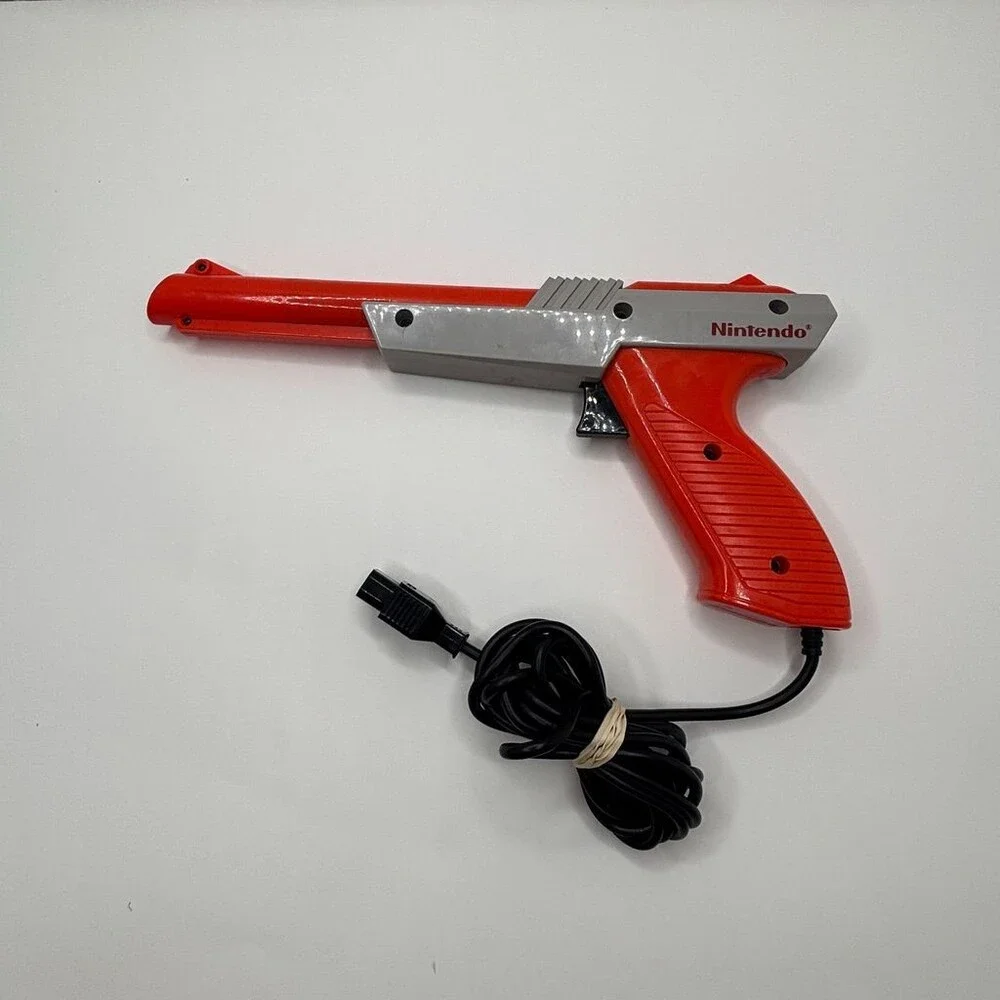 OEM Nintendo Orange NES Zapper Light Gun Duck Hunt Controller NES-005